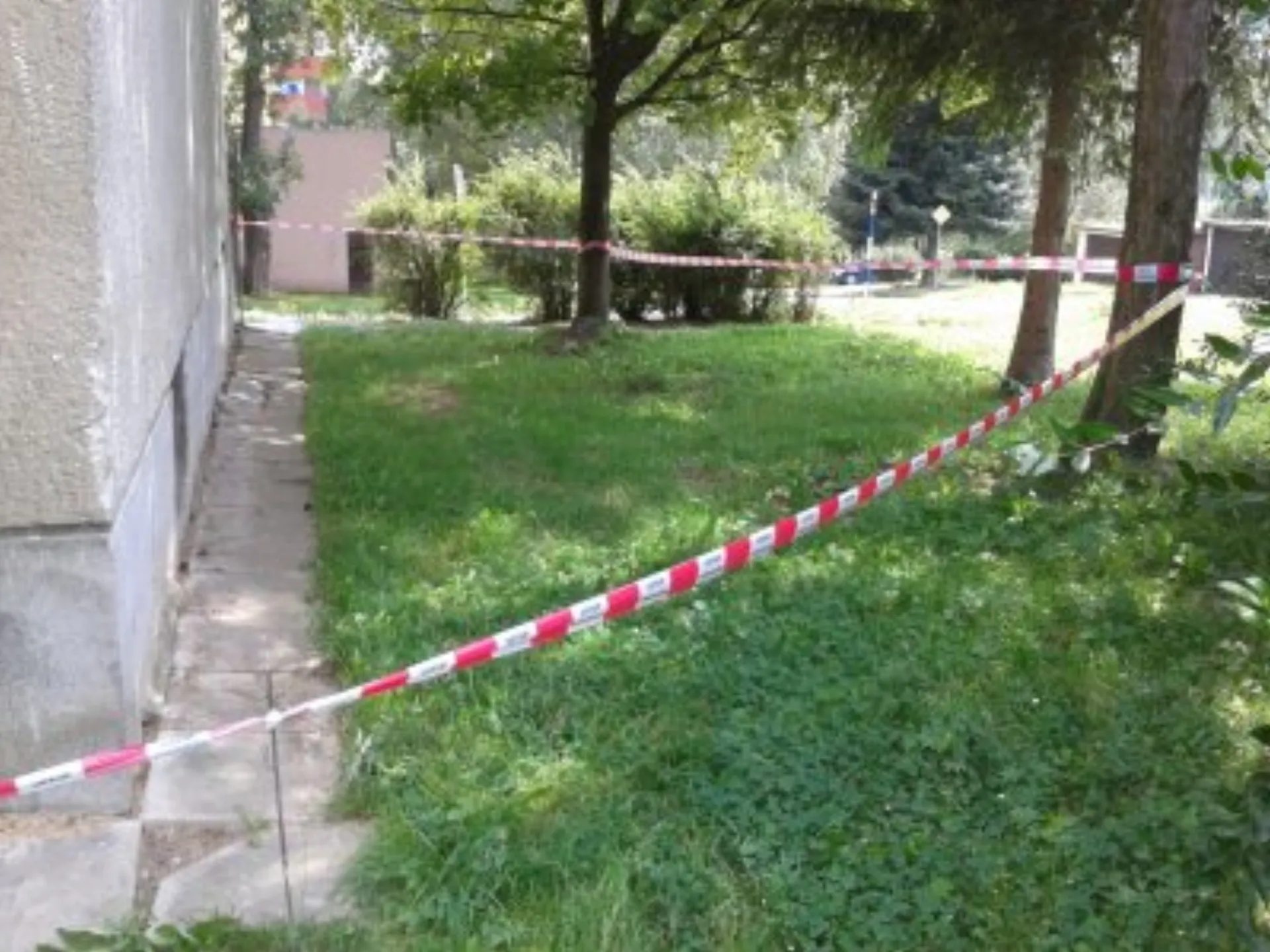 Zpevnění atikových panelů BD Vrbno - 4