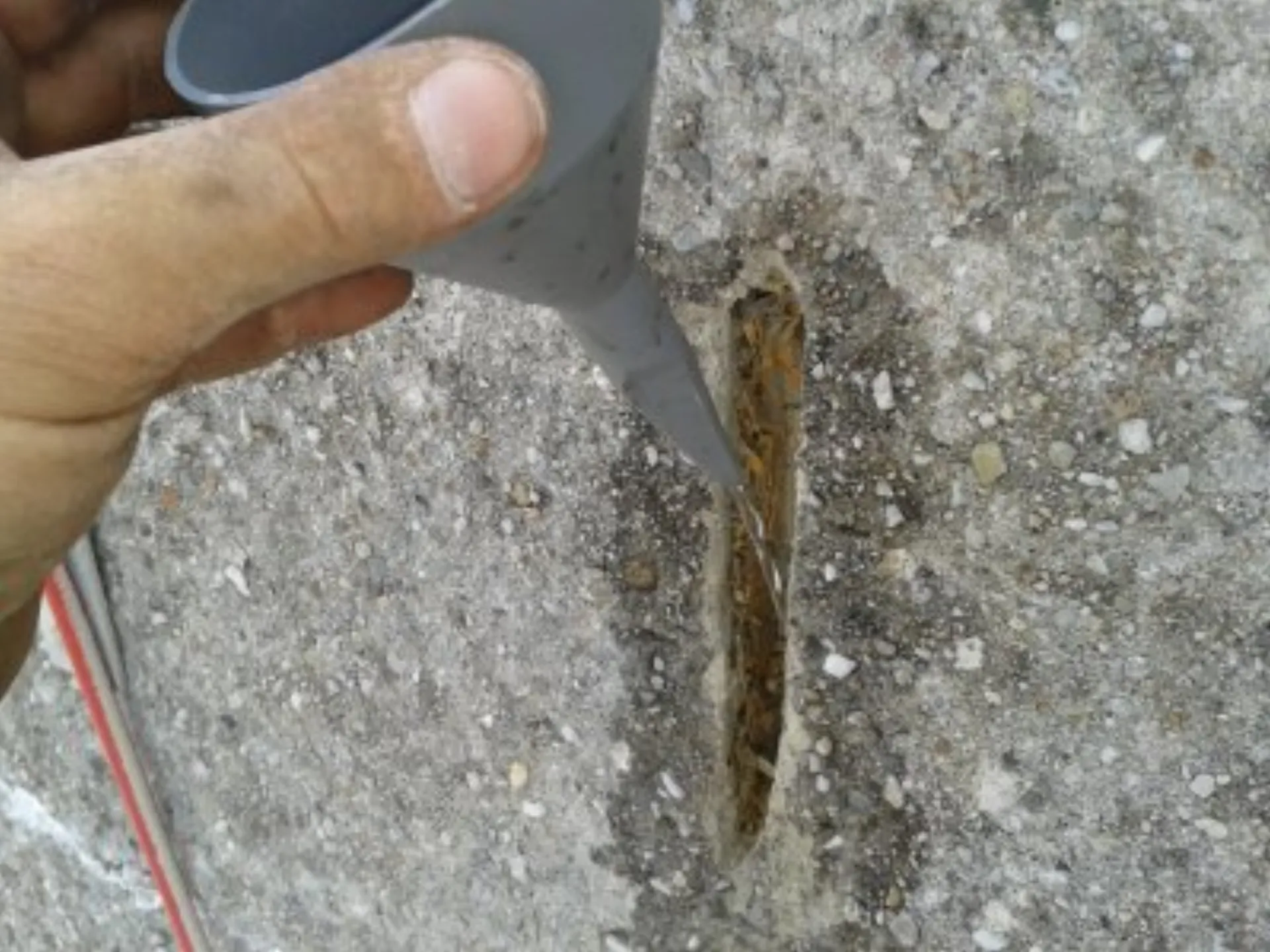 Zpevnění atikových panelů BD Vrbno - 10