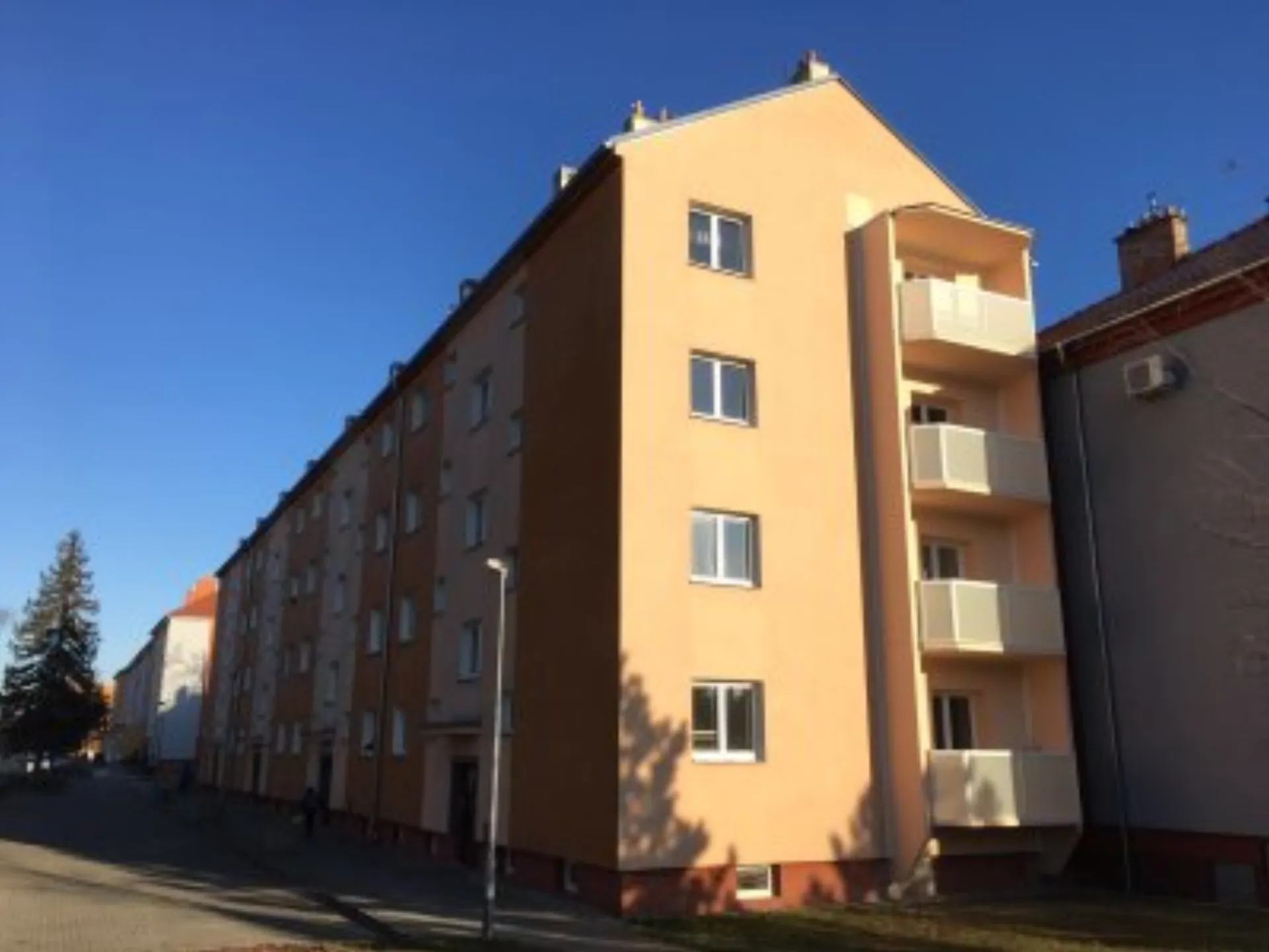 158 Dodatecnelodzie Mn Uni - 4