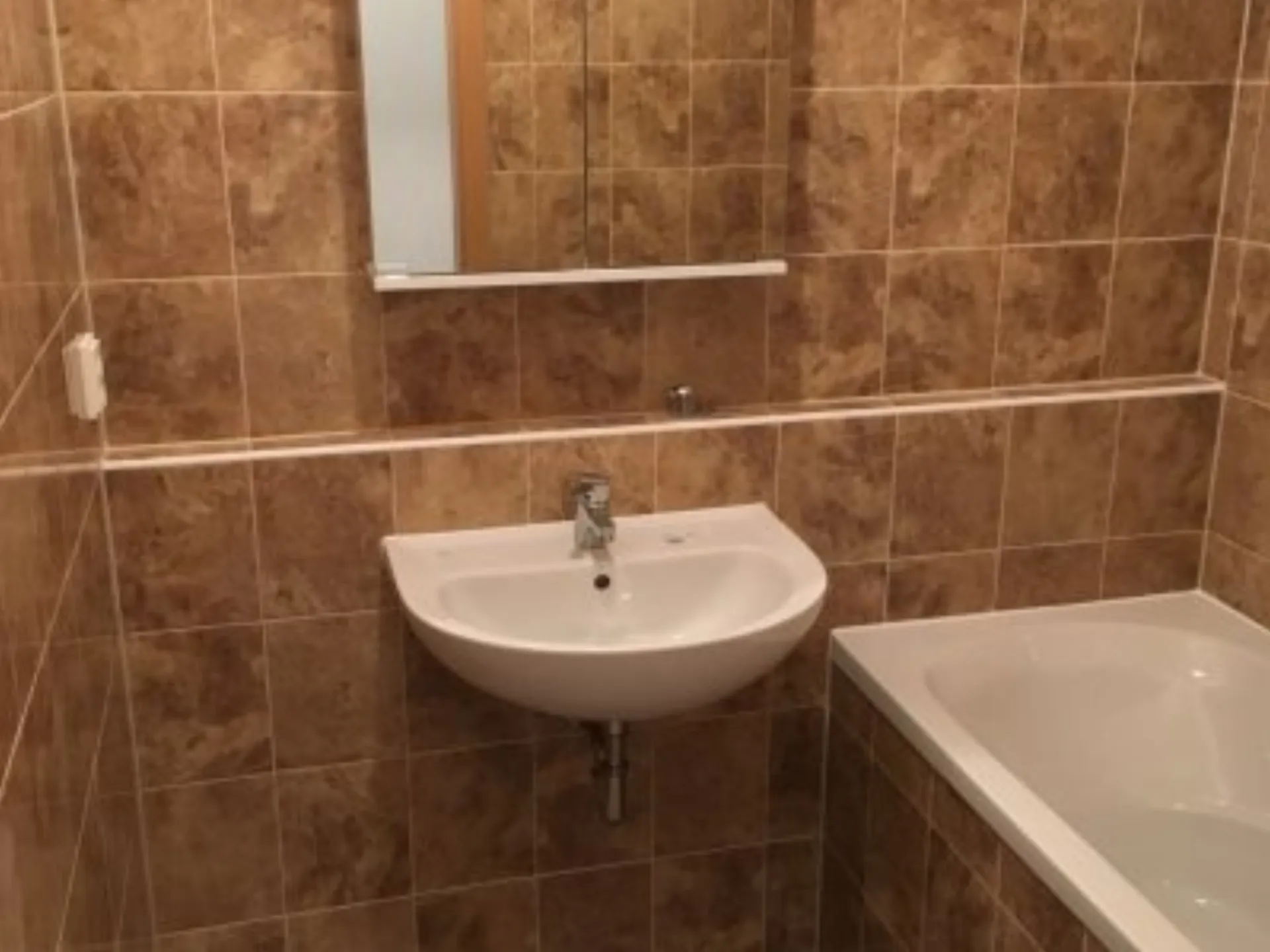 608 Oprava_Po_Pozaru - 3