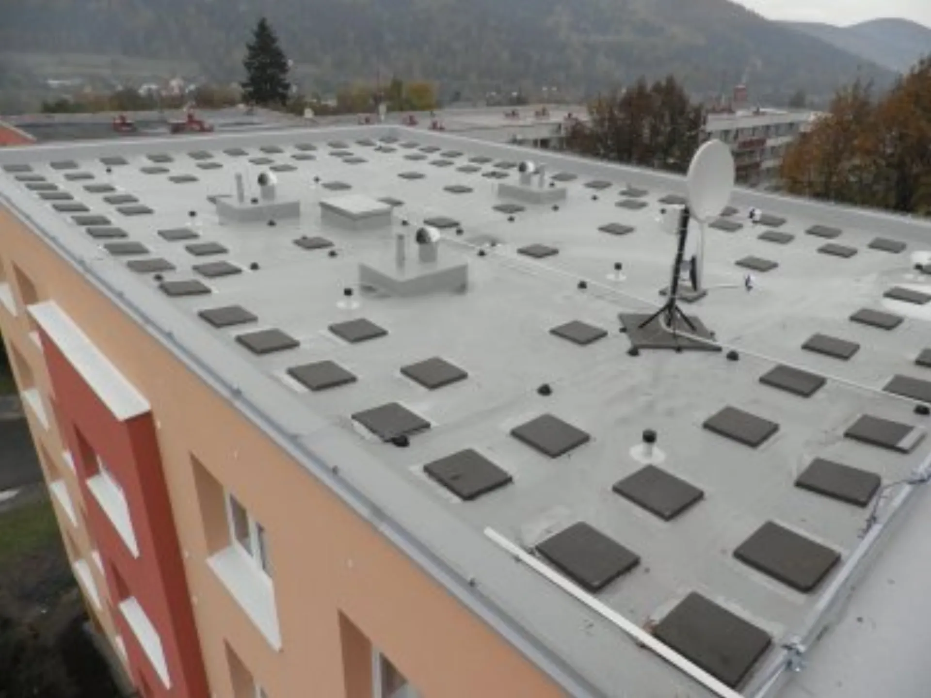 stresni krytina mPVC, vetraci turbiny