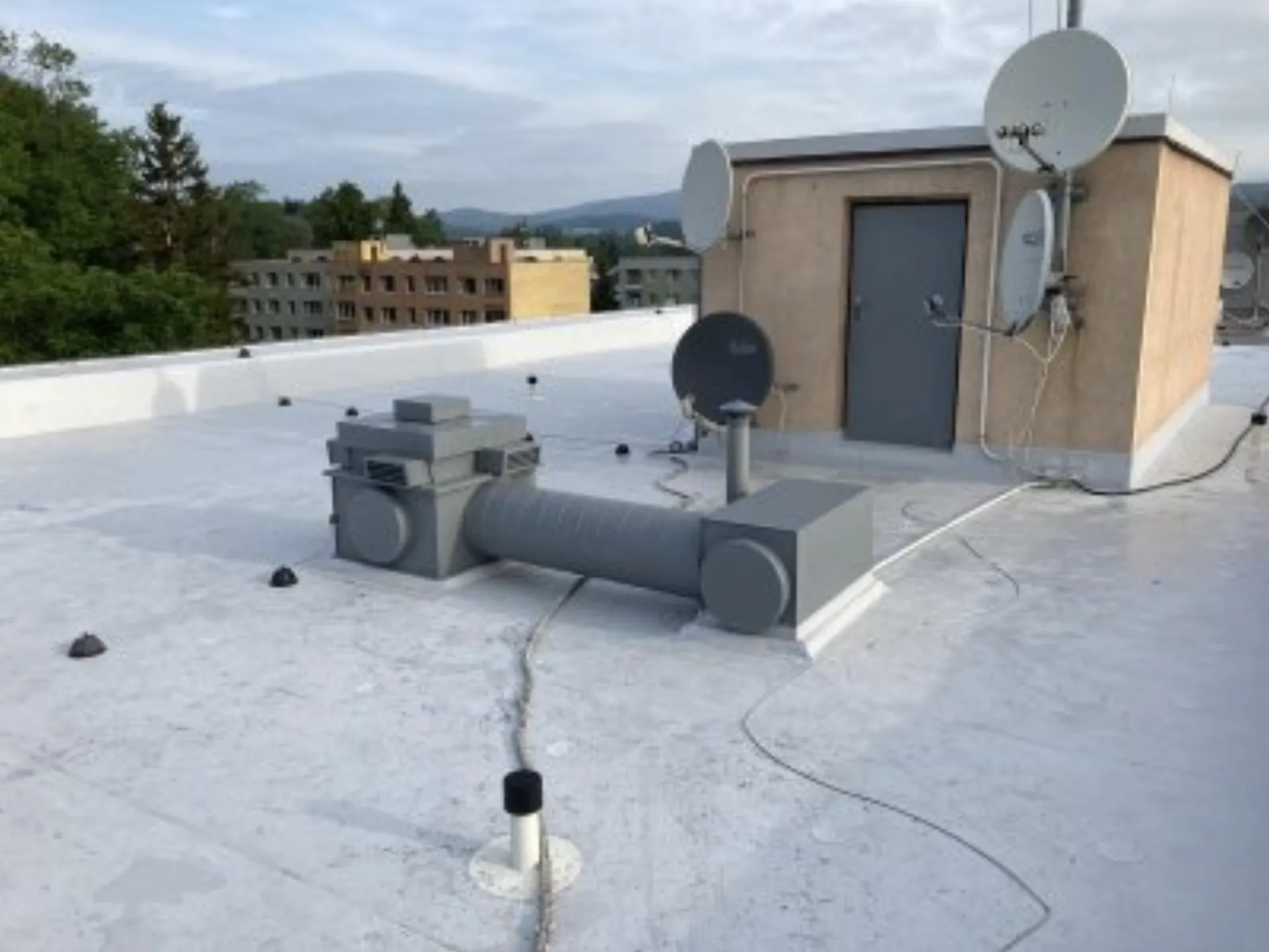 232 Generalnioprava Strechy Revolucni - 2