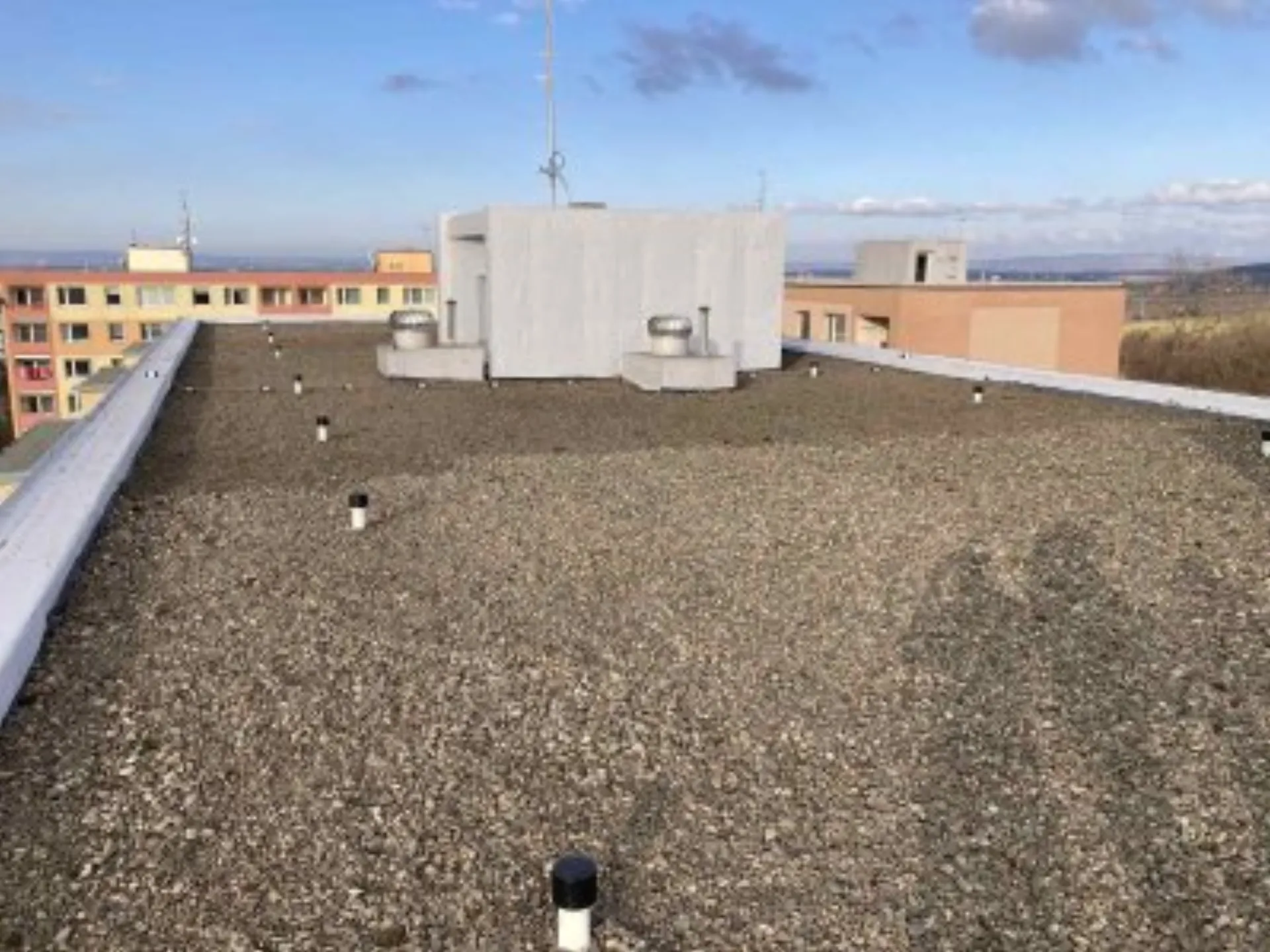 243 Gen_Oprava_Uni St - 2