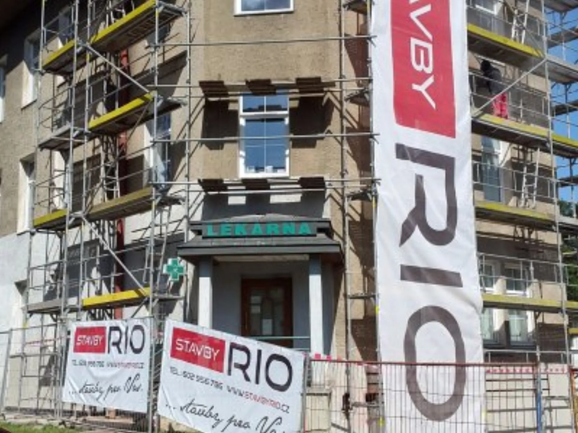 Dům zdraví - statika, omítky a drenáže