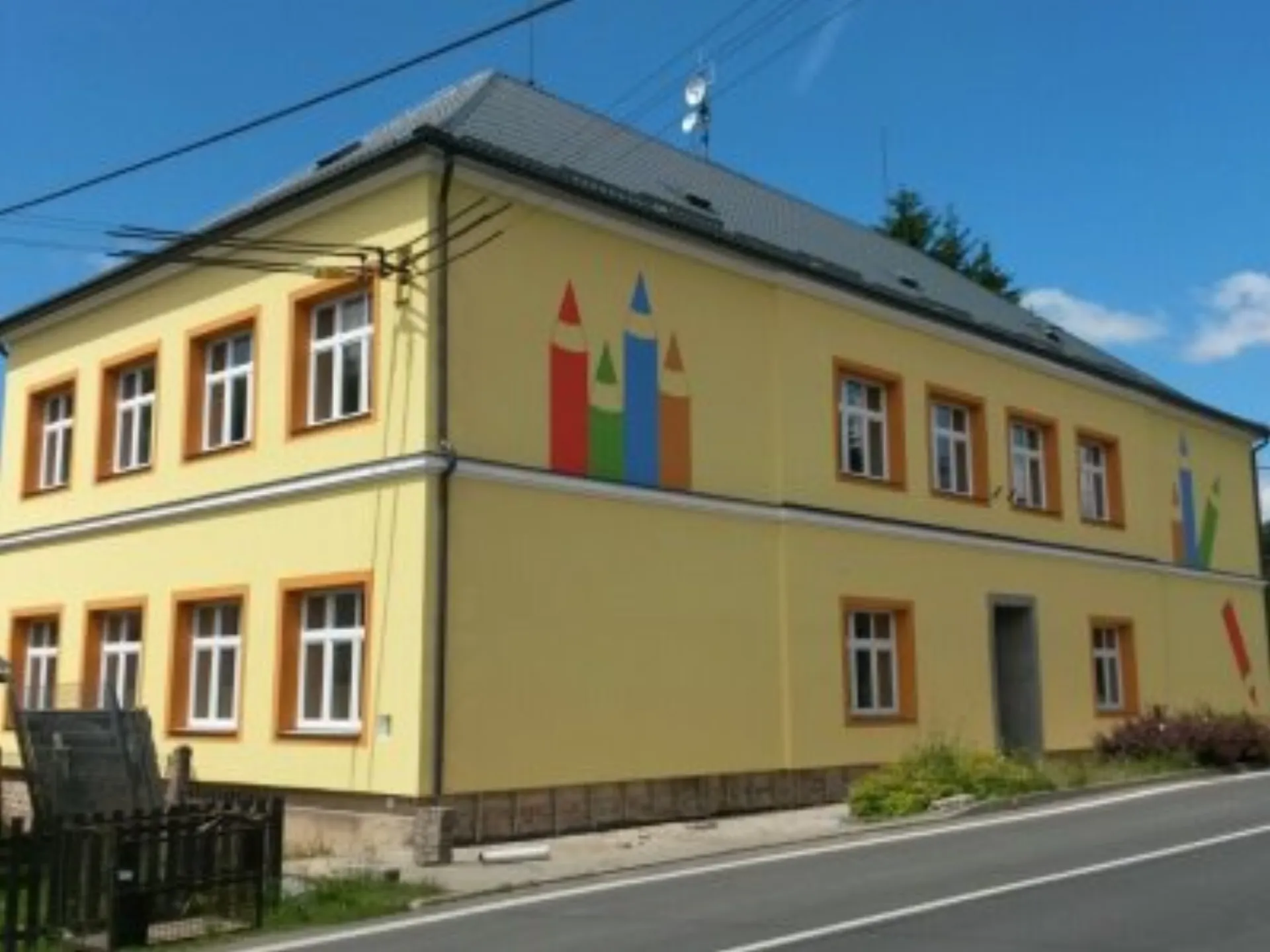 ZŠ Libina - zateplení, systém vytápění